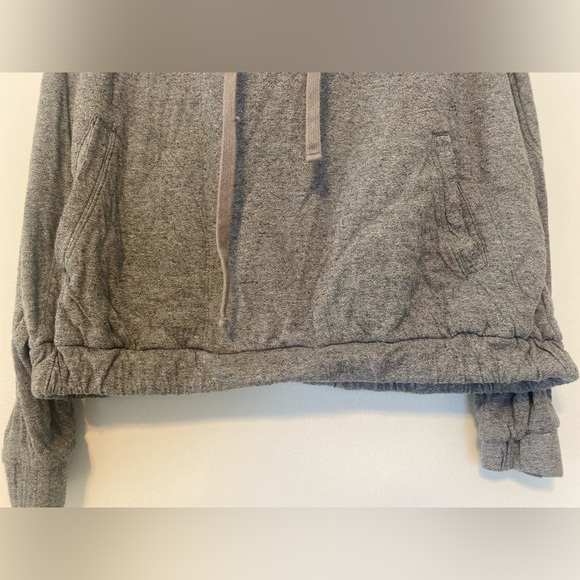 Free People “Kimmie” Gray Cropped Hoodie - Size Large - Picture 7 of 10
